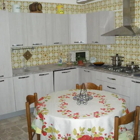 Pepito Bed & Breakfast Pollina